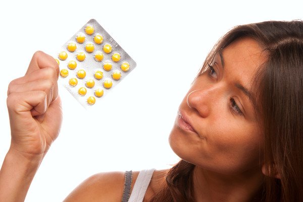 Противозачаточные таблетки – причина мигрени